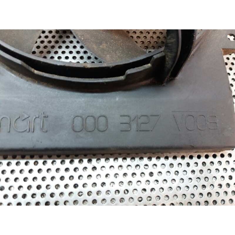 Recambio de electroventilador para smart fortwo coupé 0.6 referencia OEM IAM 0003127V008 9010636 - Negro 3