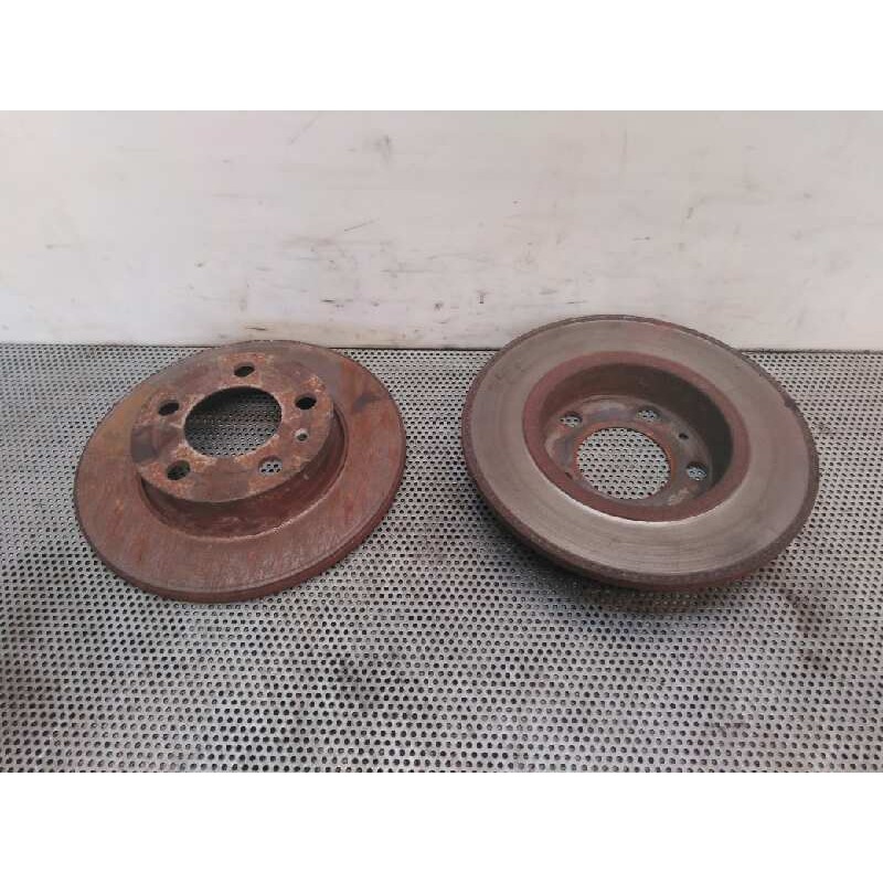 Recambio de disco de freno trasero para seat leon (1m1) stella referencia OEM IAM - Rojo 2