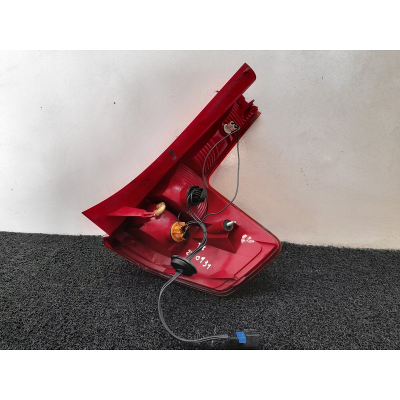Recambio de piloto trasero izquierdo para citroën c4 berlina collection referencia OEM IAM 965586408001 3