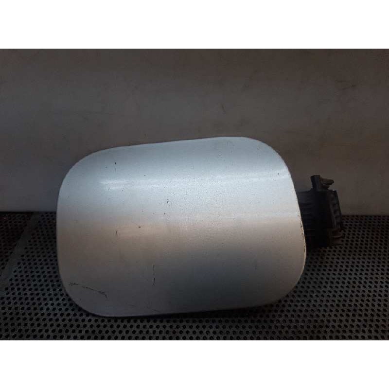 Recambio de tapa exterior combustible para renault megane ii familiar business referencia OEM IAM   