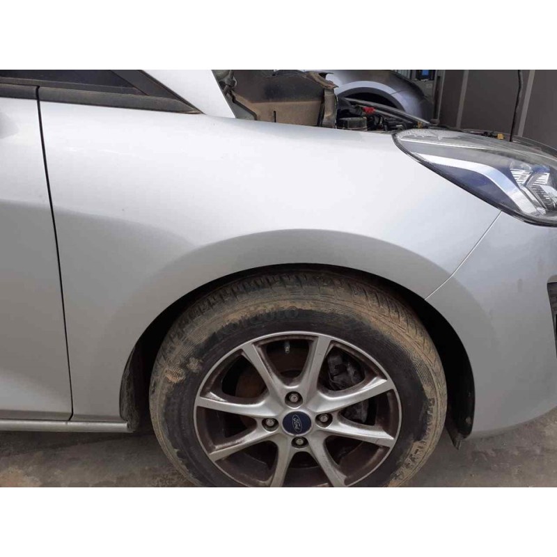 Recambio de aleta delantera derecha para ford fiesta (ce1) trend referencia OEM IAM   