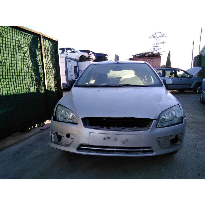 ford focus berlina (cap) del año 2005