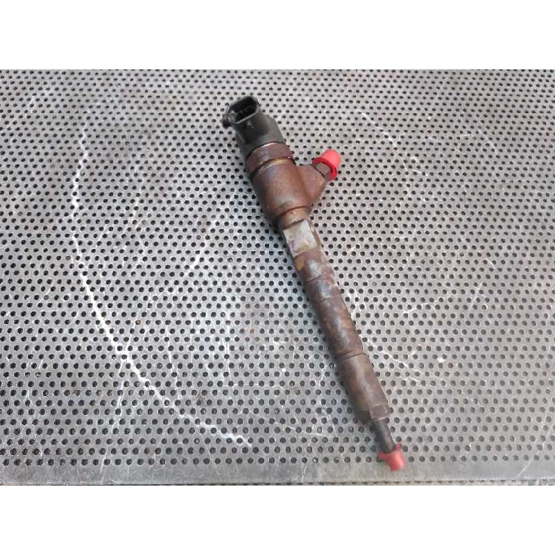 Recambio de inyector para opel corsa c silverline referencia OEM IAM 0445110083  