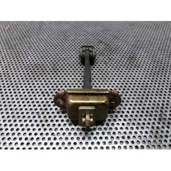 RETENEDOR PUERTA DELANTERA DERECHA 