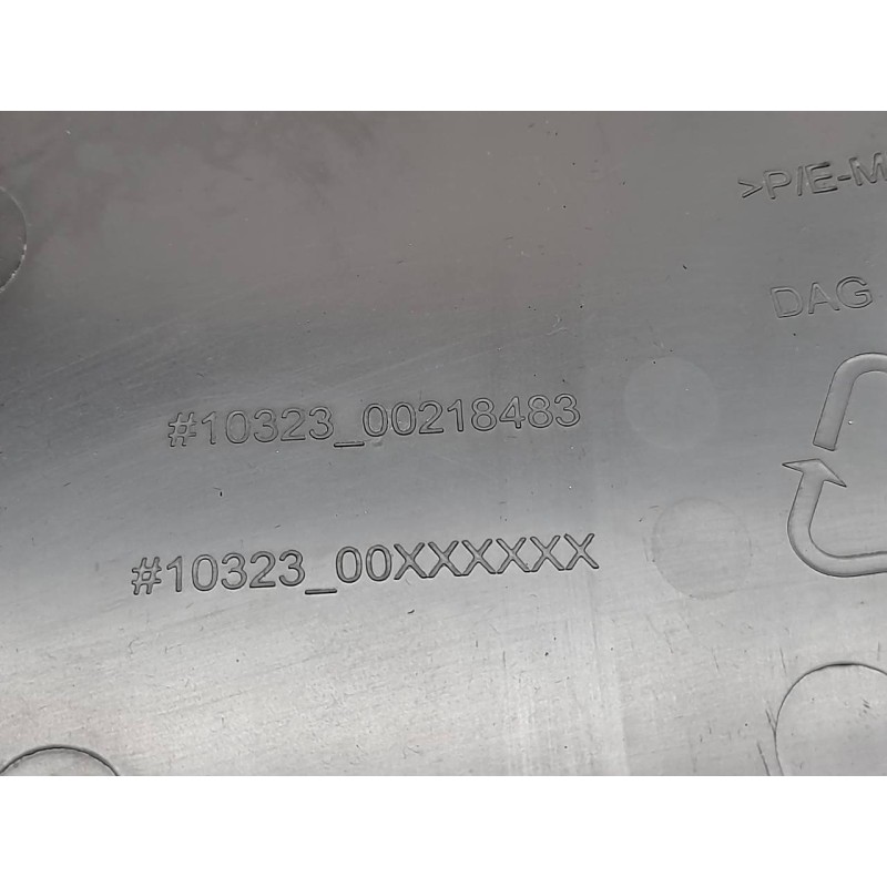 Recambio de guantera para peugeot 3008 allure referencia OEM IAM 1032300218483 2