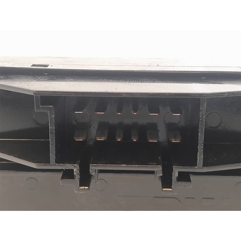 Recambio de mando elevalunas delantero derecho para chevrolet tahoe 5.3 lt premium referencia OEM IAM 15045084 2