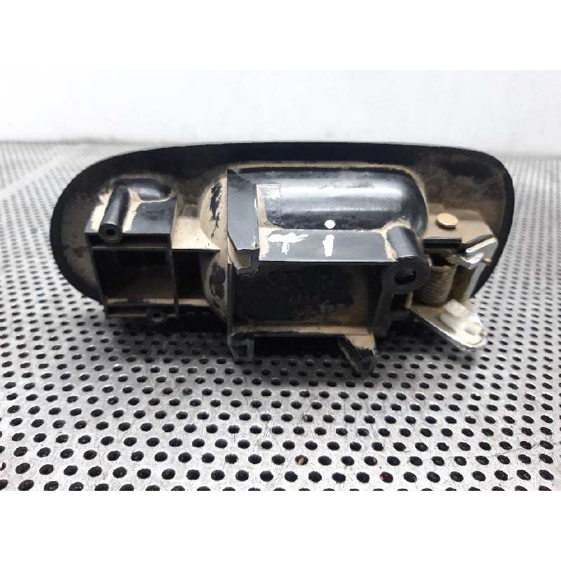 Recambio de maneta interior trasera izquierda para honda civic berlina .5 (ma/mb) 1.5 vtec-e (ma9) referencia OEM IAM - Blanco 2