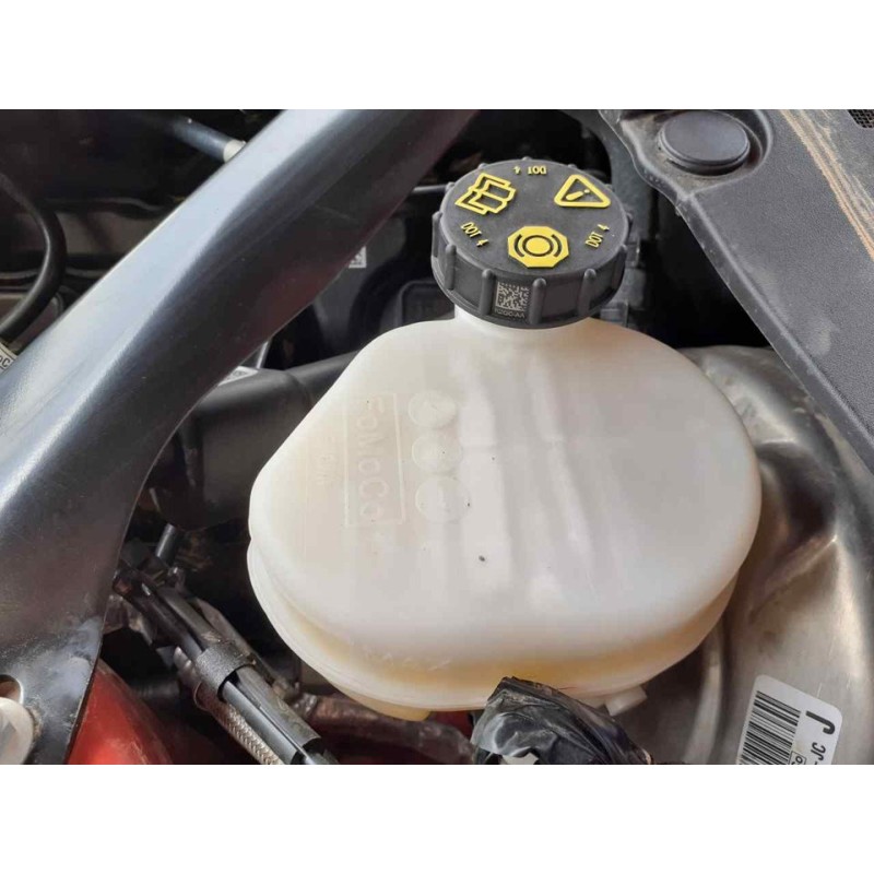 Recambio de bomba freno para ford mustang gt referencia OEM IAM   
