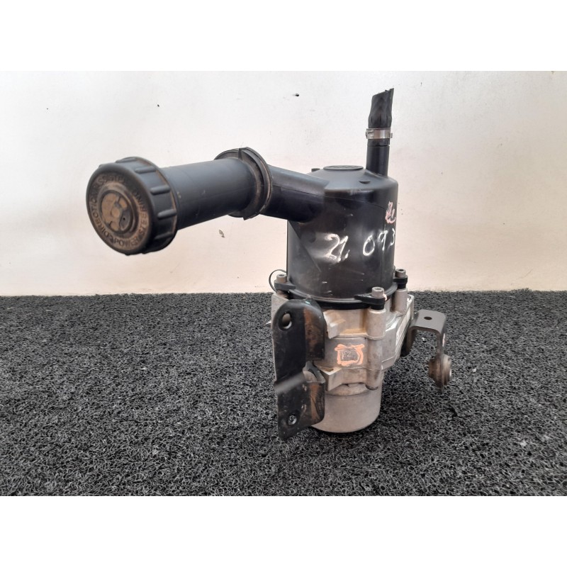 Recambio de bomba direccion para citroën c4 berlina collection referencia OEM IAM 9684713280  