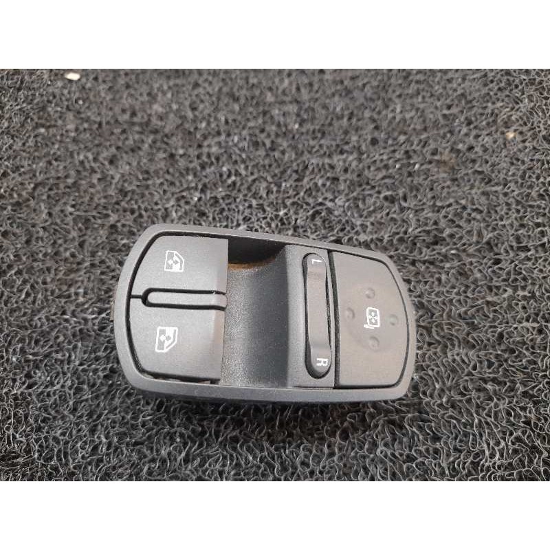 Recambio de mando elevalunas delantero izquierdo para opel corsa d enjoy referencia OEM IAM 13258521AA  
