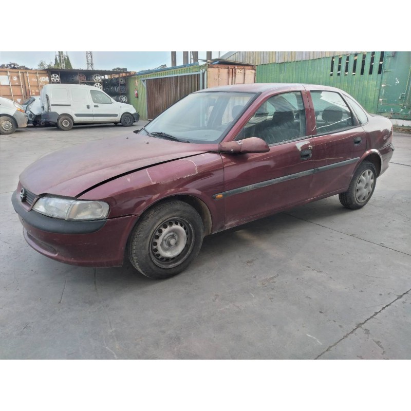 opel vectra b berlina del año 1996