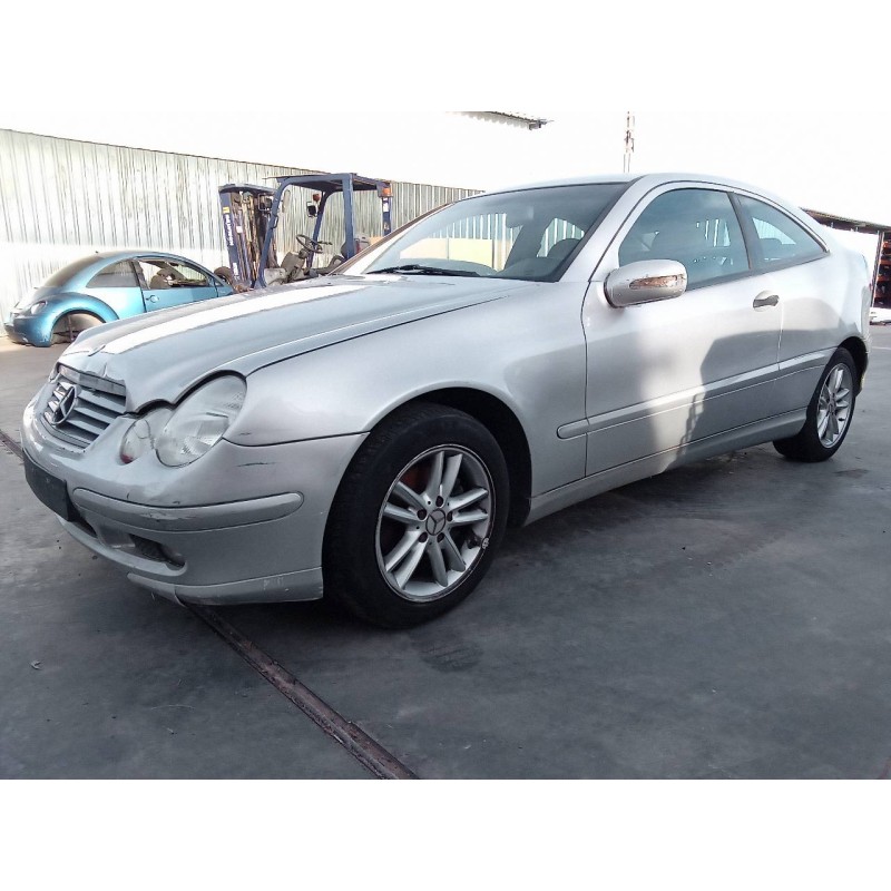 mercedes-benz clase c (w203) sportcoupe del año 2002