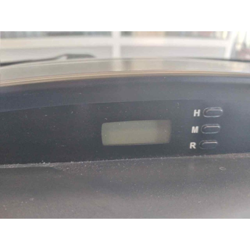Recambio de pantalla multifuncion para kia carnival 2.9 crdi vgt active referencia OEM IAM   