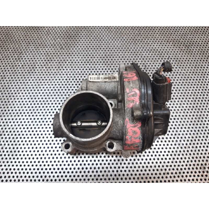 Recambio de caja mariposa para ford focus berlina (cap) 1.6 cat referencia OEM IAM 0802052 0812607L 