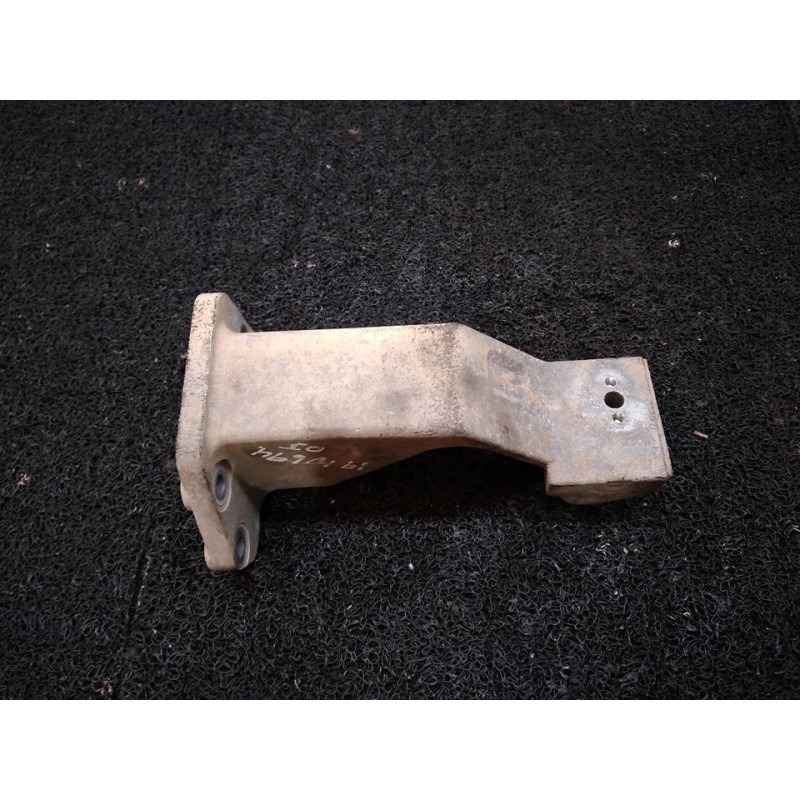 Recambio de soporte motor izquierdo para mitsubishi montero pinin (h60/h70) 2000 gdi (5-ptas.) referencia OEM IAM 3