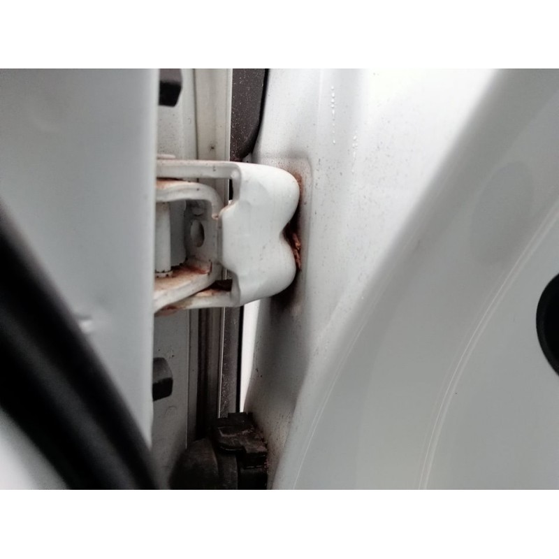 Recambio de bisagra puerta para kia cee´d business referencia OEM IAM   