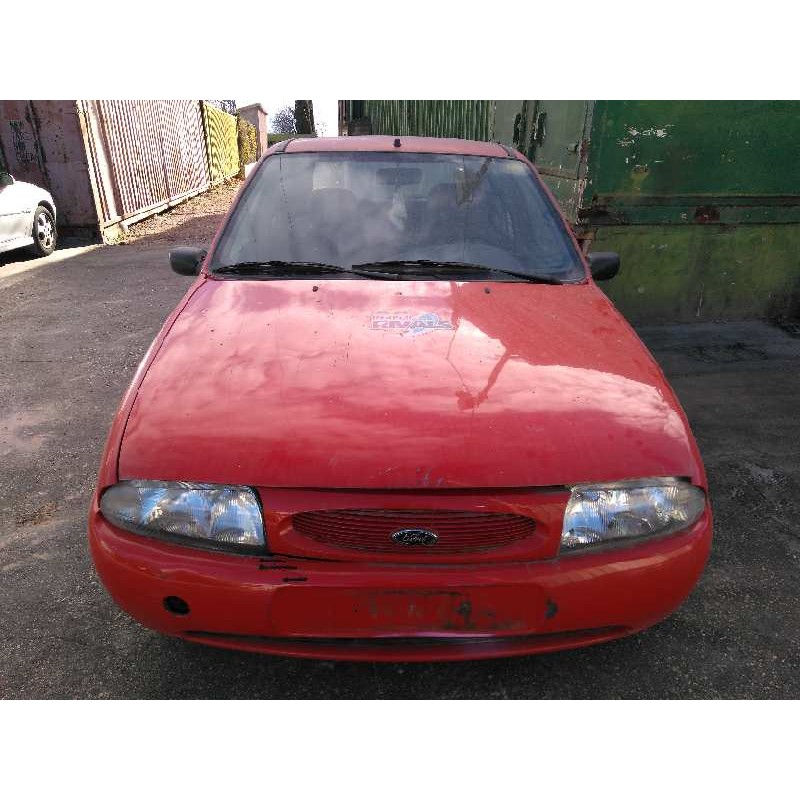 ford fiesta berlina del año 1997