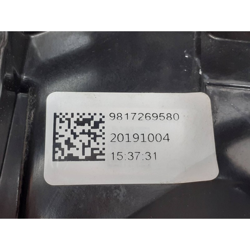 Recambio de piloto trasero derecho para citroën c5 aircross feel referencia OEM IAM 9817269580 - Blanco 2