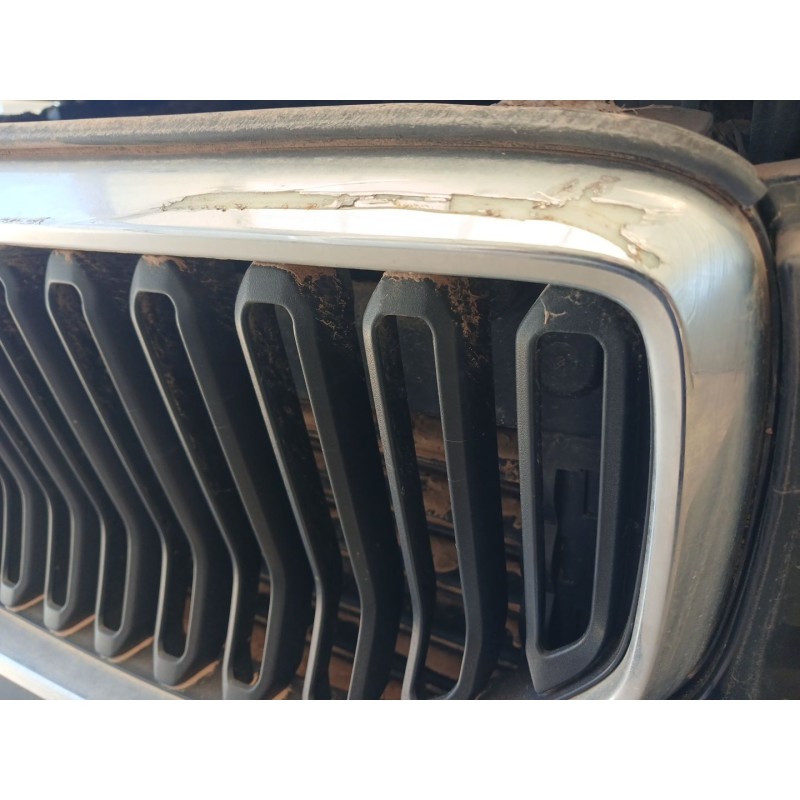 Recambio de rejilla delantera para volvo xc40 (536) t4 referencia OEM IAM - Negro 5