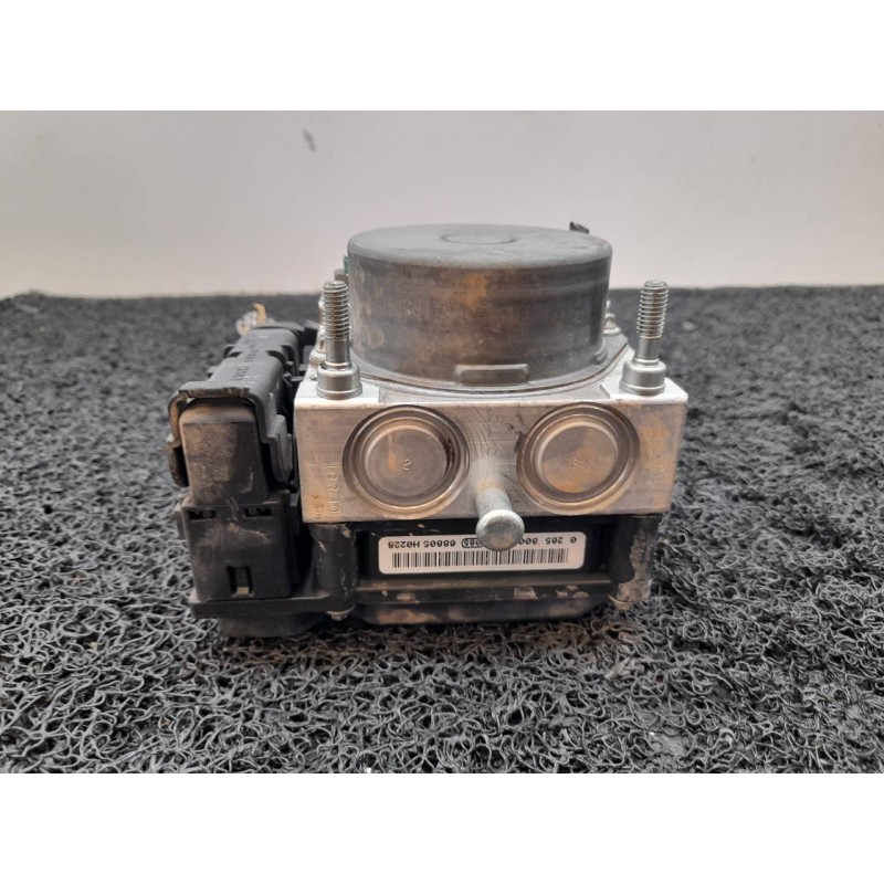Recambio de abs para renault clio iii confort dynamique referencia OEM IAM 0265231804 8200559749 0265800559