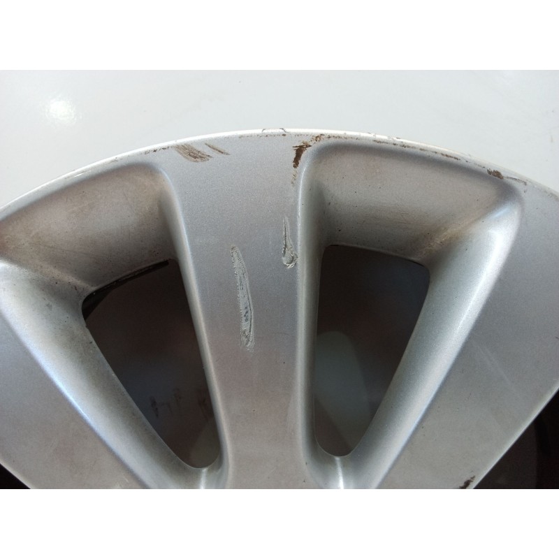 Recambio de llanta para opel astra j (p10) 1.7 cdti (68) referencia OEM IAM 0P044K1 - Blanco 2