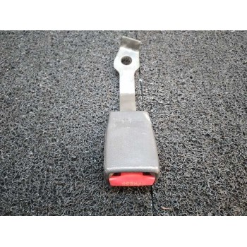 ENGANCHE CINTURON DELANTERO IZQUIERDO 000830CB G3611 