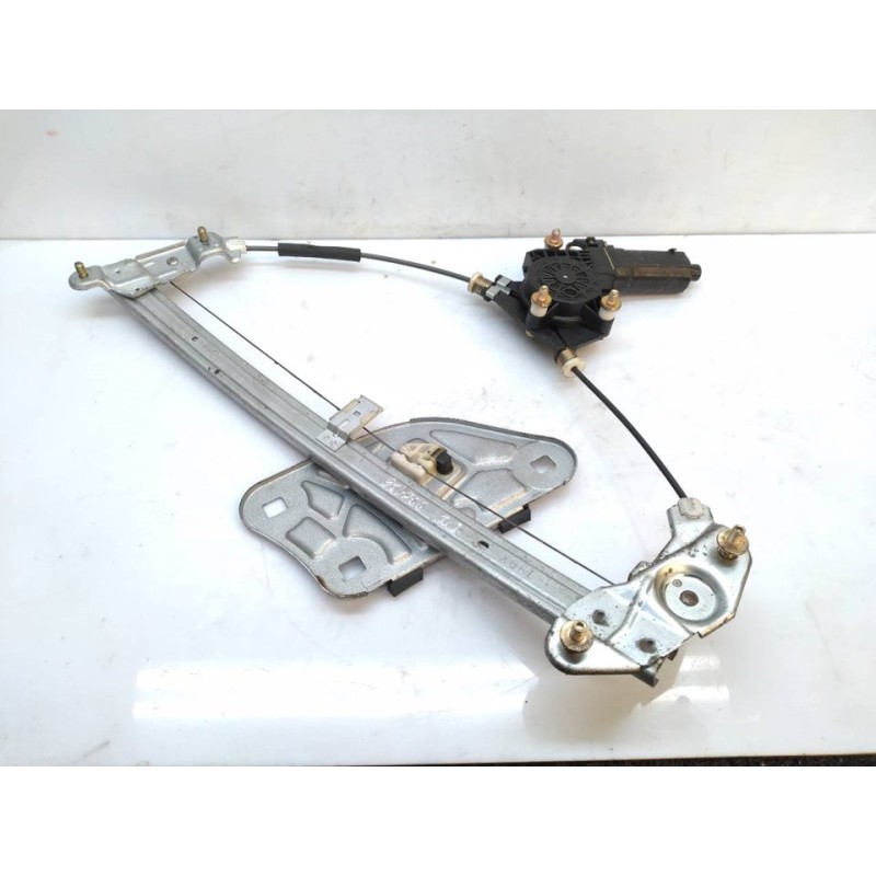 Recambio de elevalunas delantero izquierdo para hyundai xg 3.0 v6 gls referencia OEM IAM   
