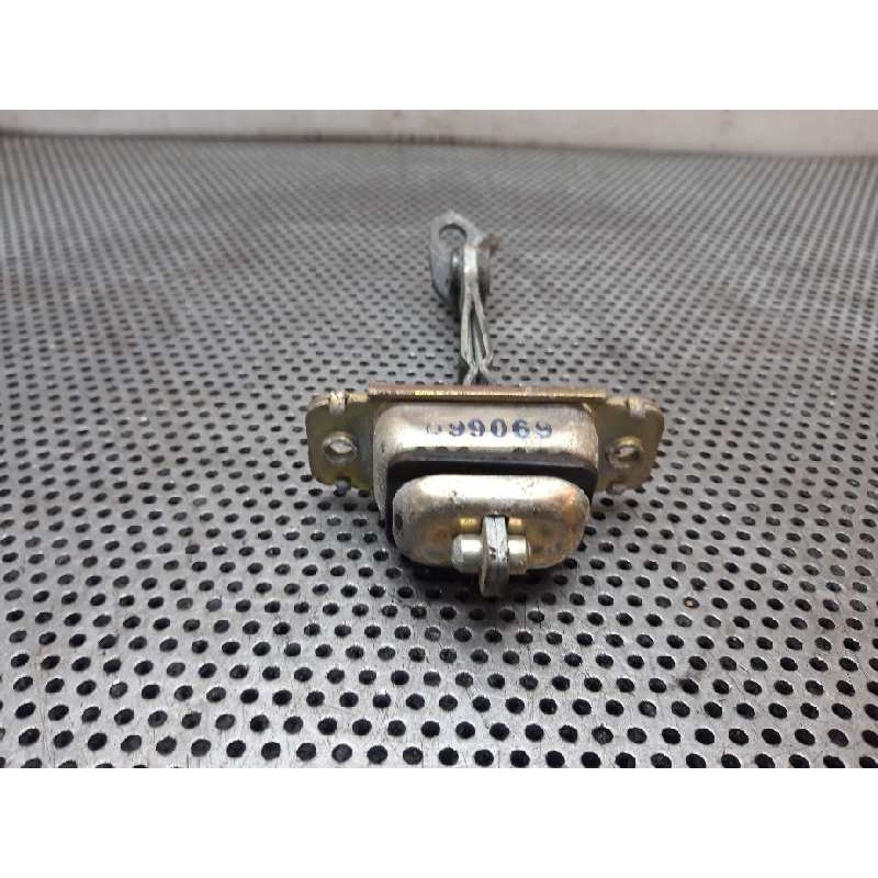 Recambio de retenedor puerta delantera derecha para honda civic coupe (ej6/8) 1.6 sr (ej8) referencia OEM IAM   