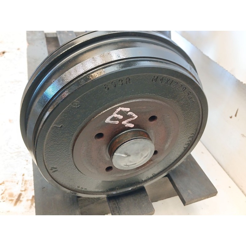 Recambio de puente trasero para dacia lodgy stepway comfort referencia OEM IAM 555117070R - Gris 4