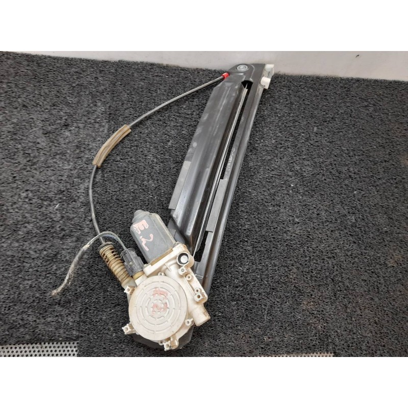 Recambio de elevalunas trasero izquierdo para bmw serie 5 berlina (e39) 525d exclusive referencia OEM IAM 67628360512 9030143 