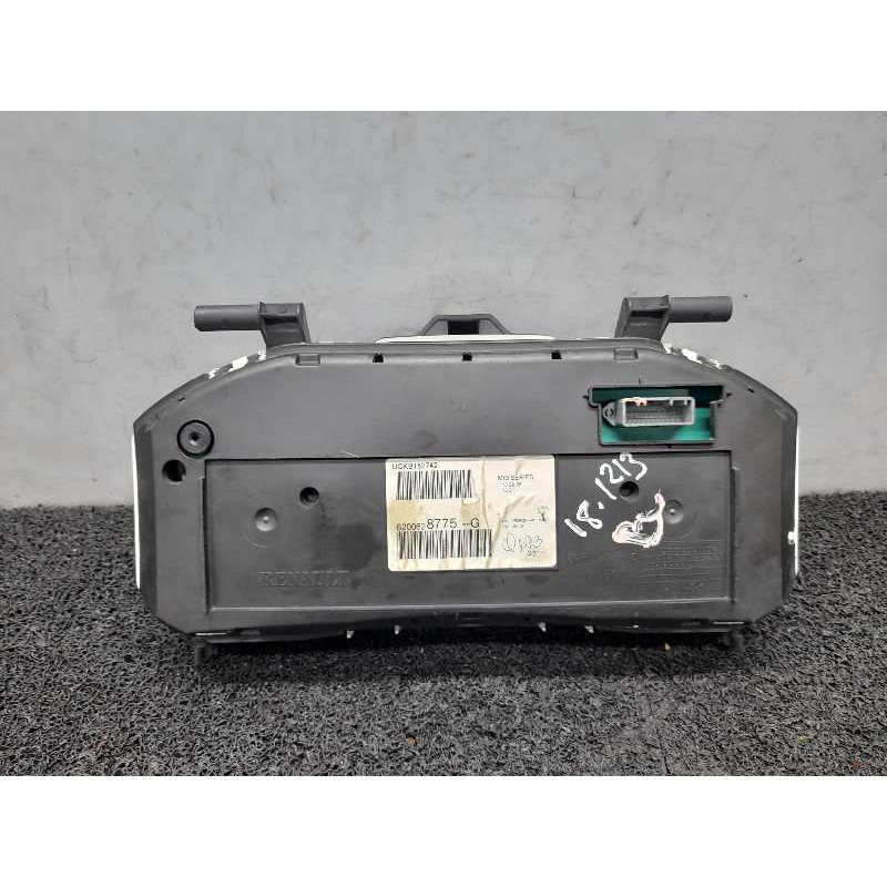 Recambio de cuadro instrumentos para renault clio iii confort dynamique referencia OEM IAM 8200628775G 4