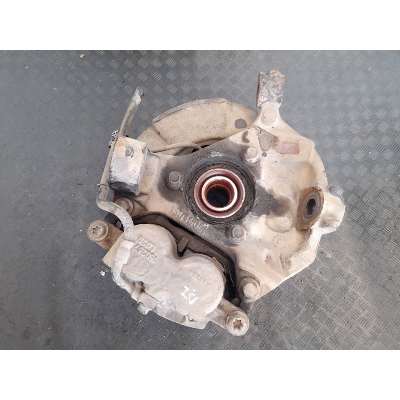 Recambio de mangueta delantera izquierda para chevrolet tahoe 5.3 lt premium referencia OEM IAM 15040051LH 3