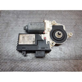 MOTOR ELEVALUNAS DELANTERO IZQUIERDO 