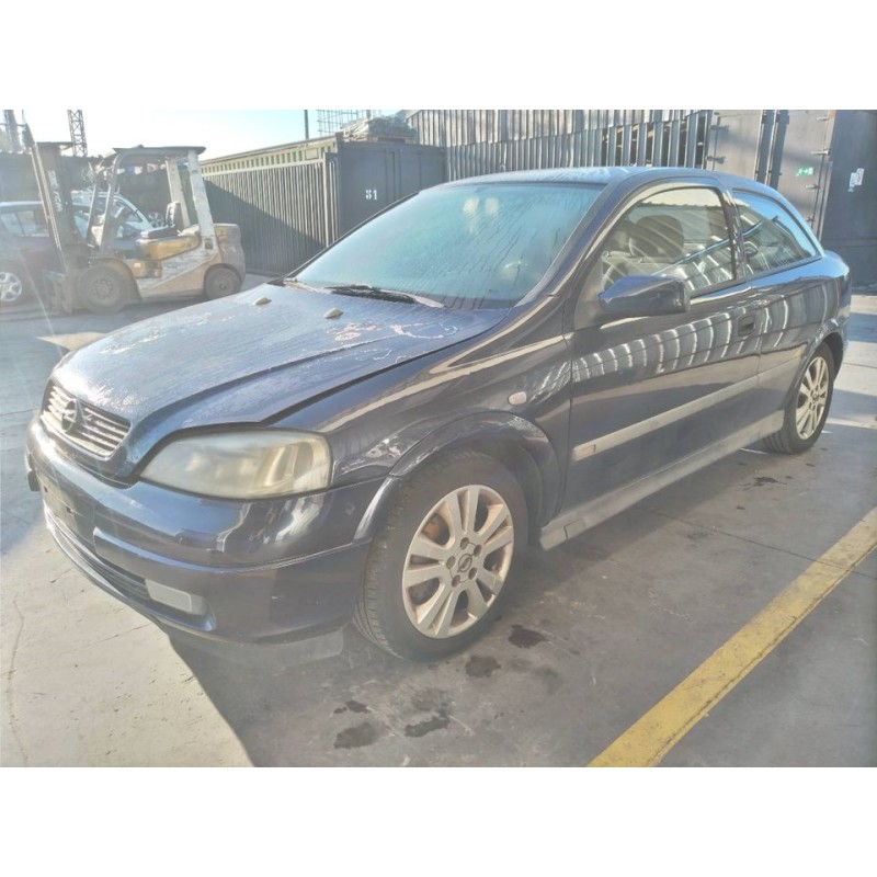 opel astra g berlina del año 2001