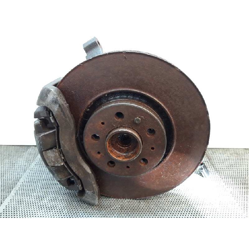 Recambio de mangueta delantera izquierda para volvo xc90 2.4 diesel cat referencia OEM IAM   