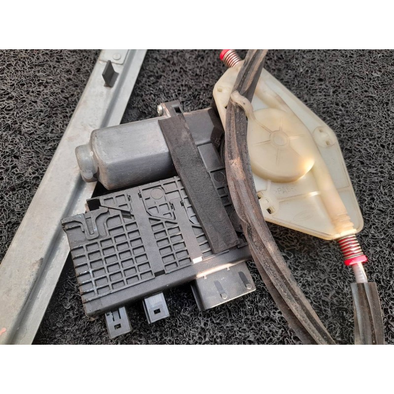 Recambio de elevalunas delantero derecho para citroën c4 picasso exclusive referencia OEM IAM 9682495580 - Gris 10