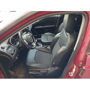 ASIENTO DELANTERO IZQUIERDO 