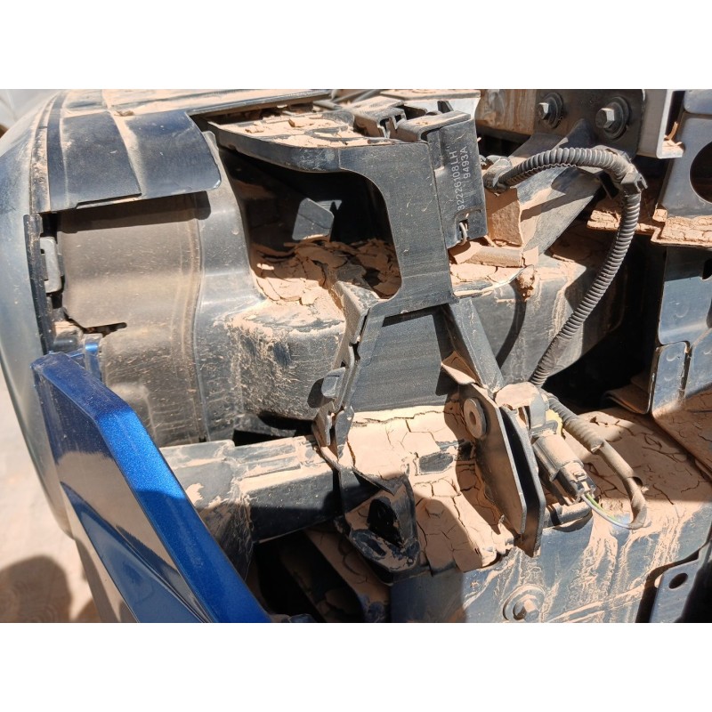 Recambio de panel frontal para volvo xc60 ii (246) t4 referencia OEM IAM - Azul 3