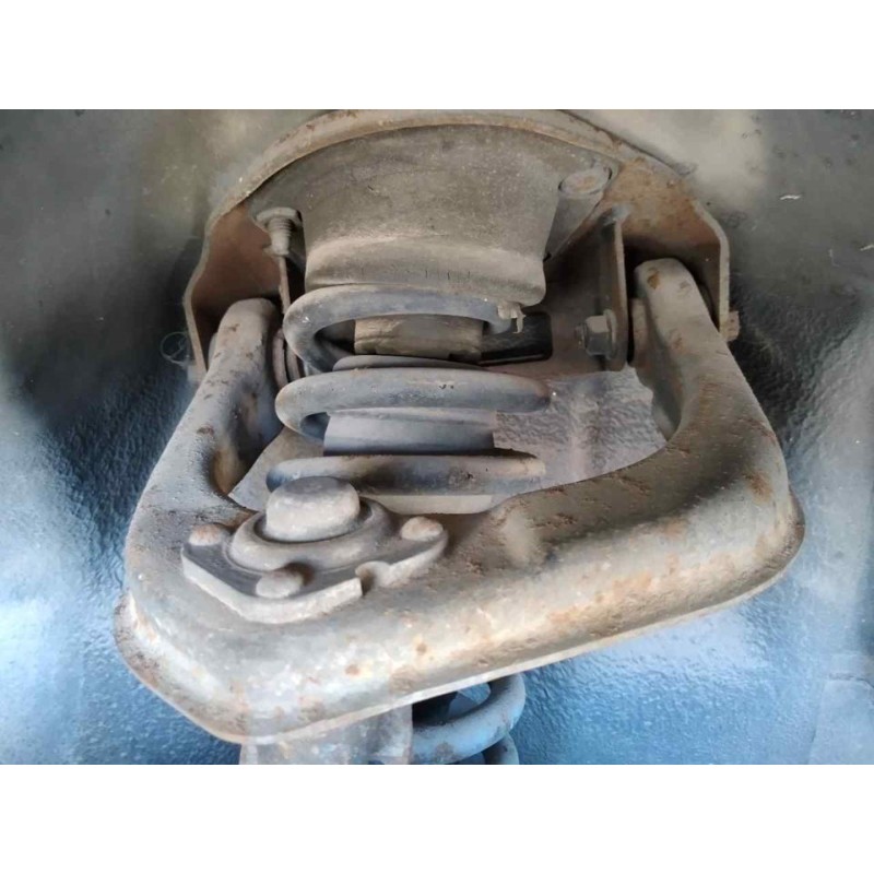 Recambio de brazo suspension superior delantero derecho para chevrolet camaro cabrio piel referencia OEM IAM   
