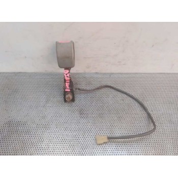 ENGANCHE CINTURON DELANTERO IZQUIERDO 