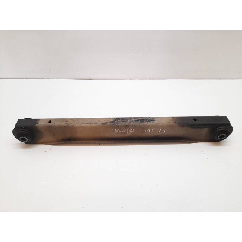 Recambio de brazo suspension inferior trasero izquierdo para chevrolet tahoe 5.3 lt premium referencia OEM IAM 15767253 2