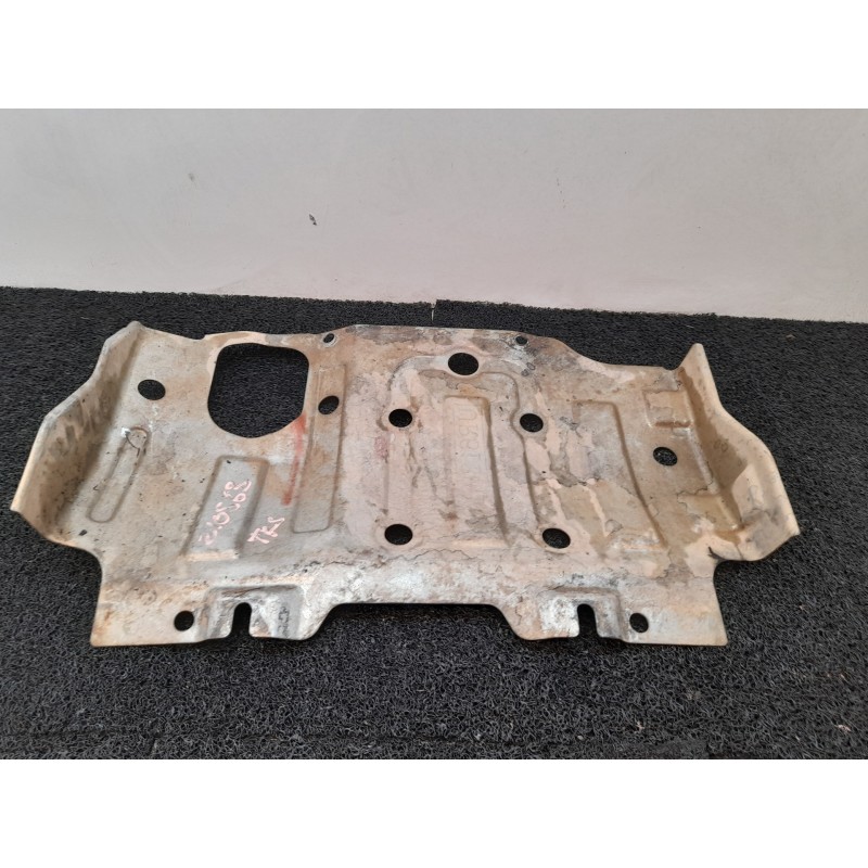 Recambio de cubrecarter para ford ranger (es) xl doble cabina 4x4 referencia OEM IAM - Blanco 2