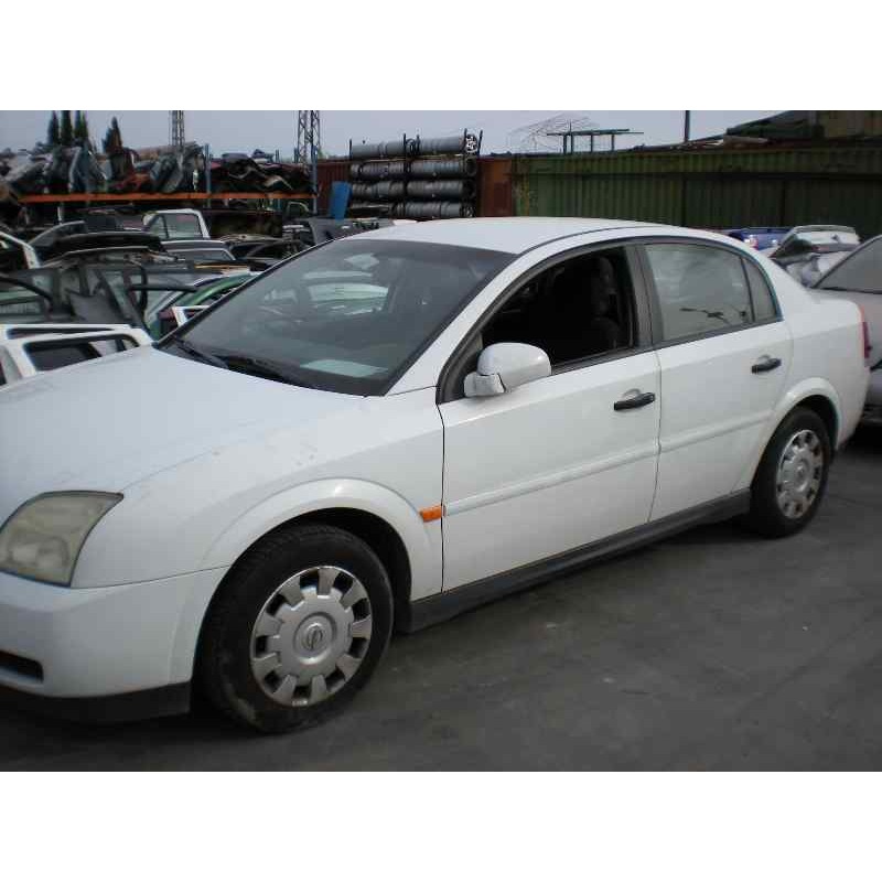 opel vectra c berlina del año 2003