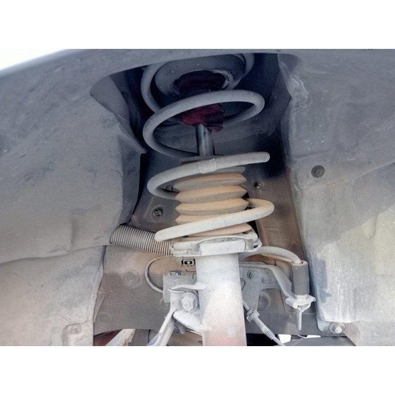 Recambio de amortiguador delantero derecho para bmw serie 1 berlina (e81/e87) 118i referencia OEM IAM   