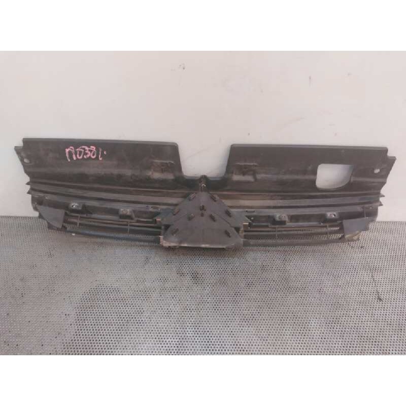 Recambio de rejilla delantera para citroën c5 berlina 2.0 hdi sx referencia OEM IAM 2