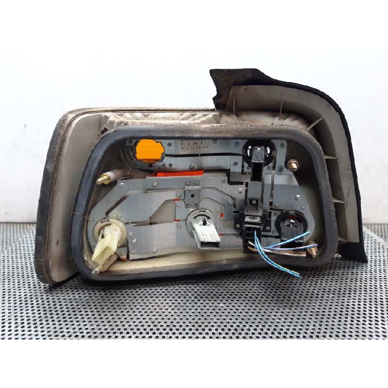 Recambio de piloto trasero derecho para bmw serie 3 berlina (e36) 323i referencia OEM IAM - Blanco 2