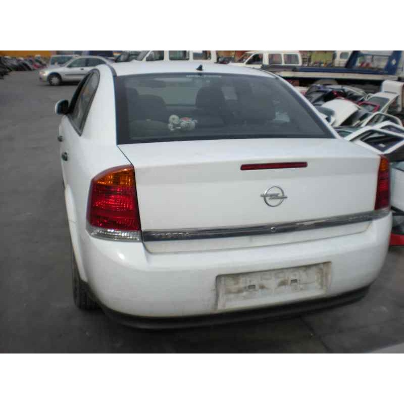 opel vectra c berlina del año 2003