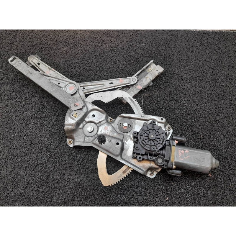 Recambio de elevalunas delantero derecho para bmw serie 3 berlina (e36) 318tds referencia OEM IAM   