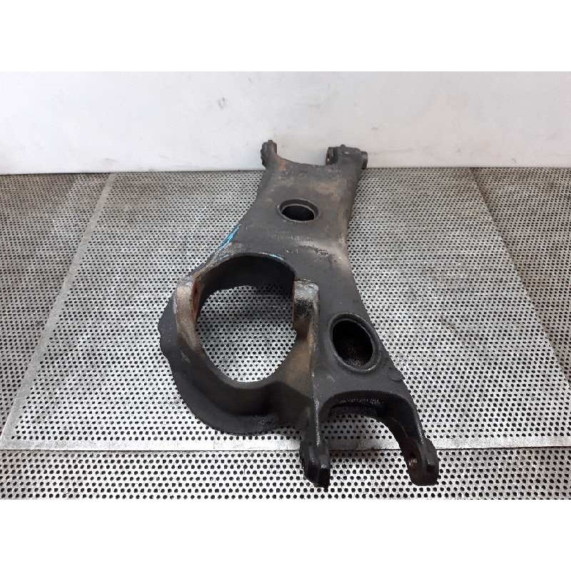Recambio de brazo suspension inferior trasero derecho para volvo xc90 2.4 diesel cat referencia OEM IAM 8666346 - Negro 2