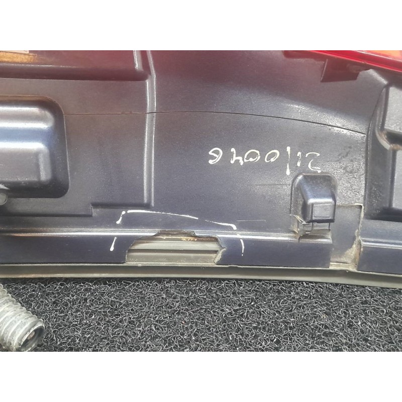 Recambio de aleron trasero para citroën c4 picasso sx referencia OEM IAM 3